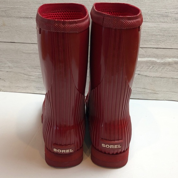 Sorel Joan Short Rain Cherry Red Waterproof Boots size 6 - Picture 4 of 10